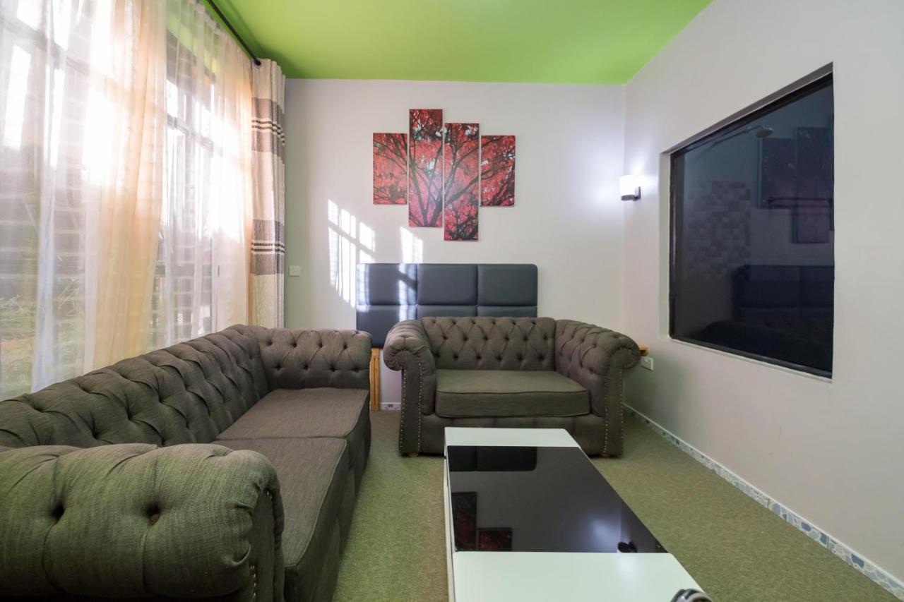 Maple Inn Hotel Найроби Экстерьер фото