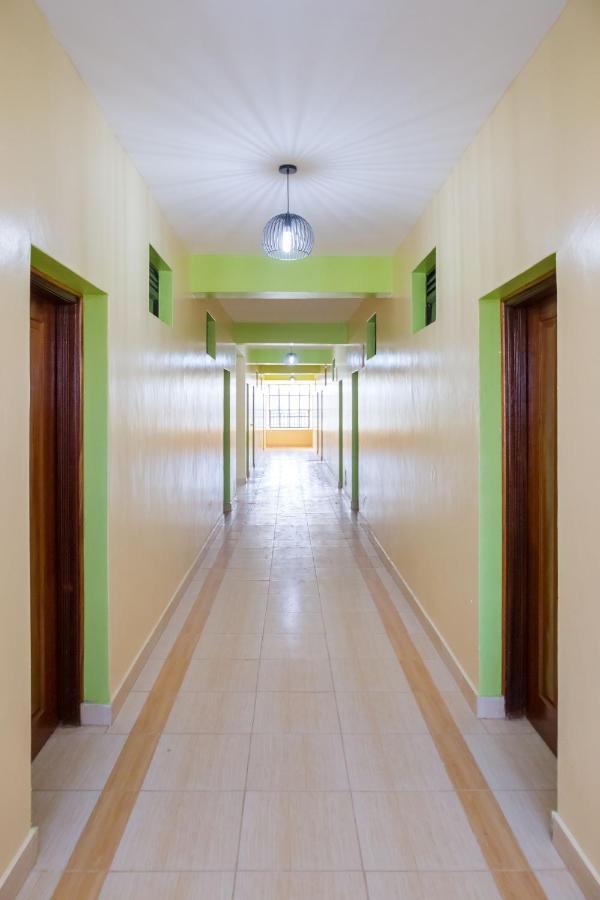 Maple Inn Hotel Найроби Экстерьер фото