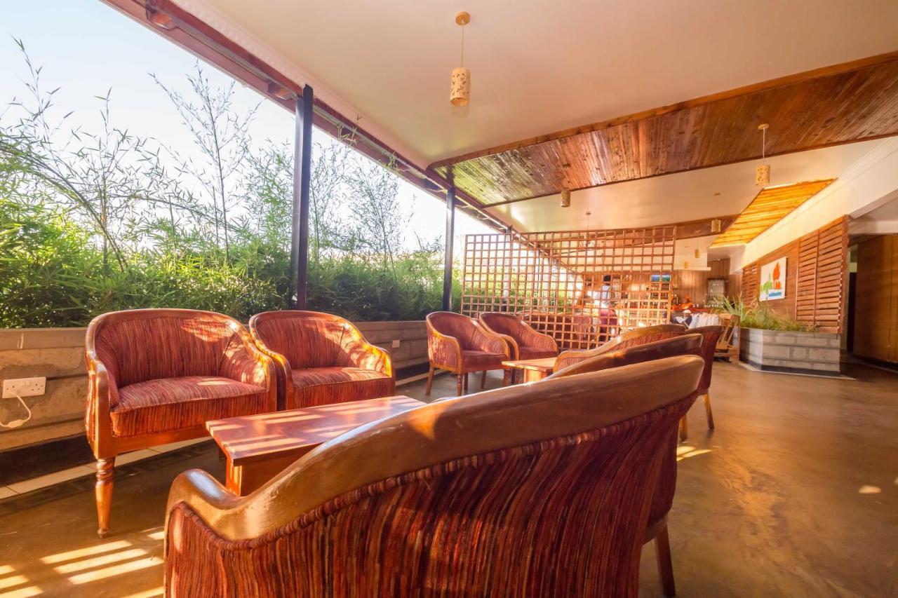 Maple Inn Hotel Найроби Экстерьер фото